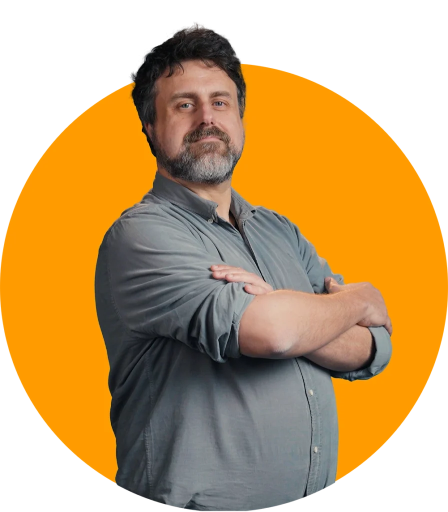 David de Noreña, neuropsicólogo clínico con casi dos décadas de trayectoria